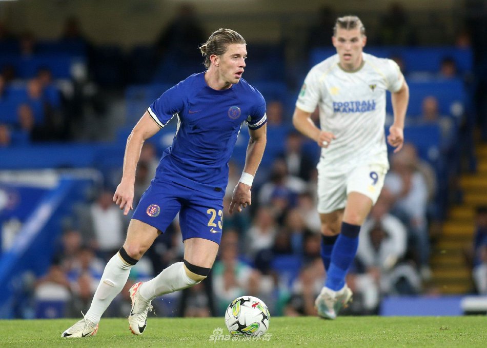 续约两年成 续约两年成