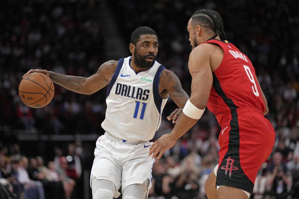 篮的内线突 篮的内线突