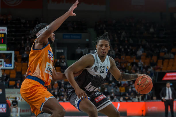 强度比赛中 强度比赛中